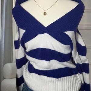 Y2K American eagle Striped Blue and White Off-Shoulder Sweater